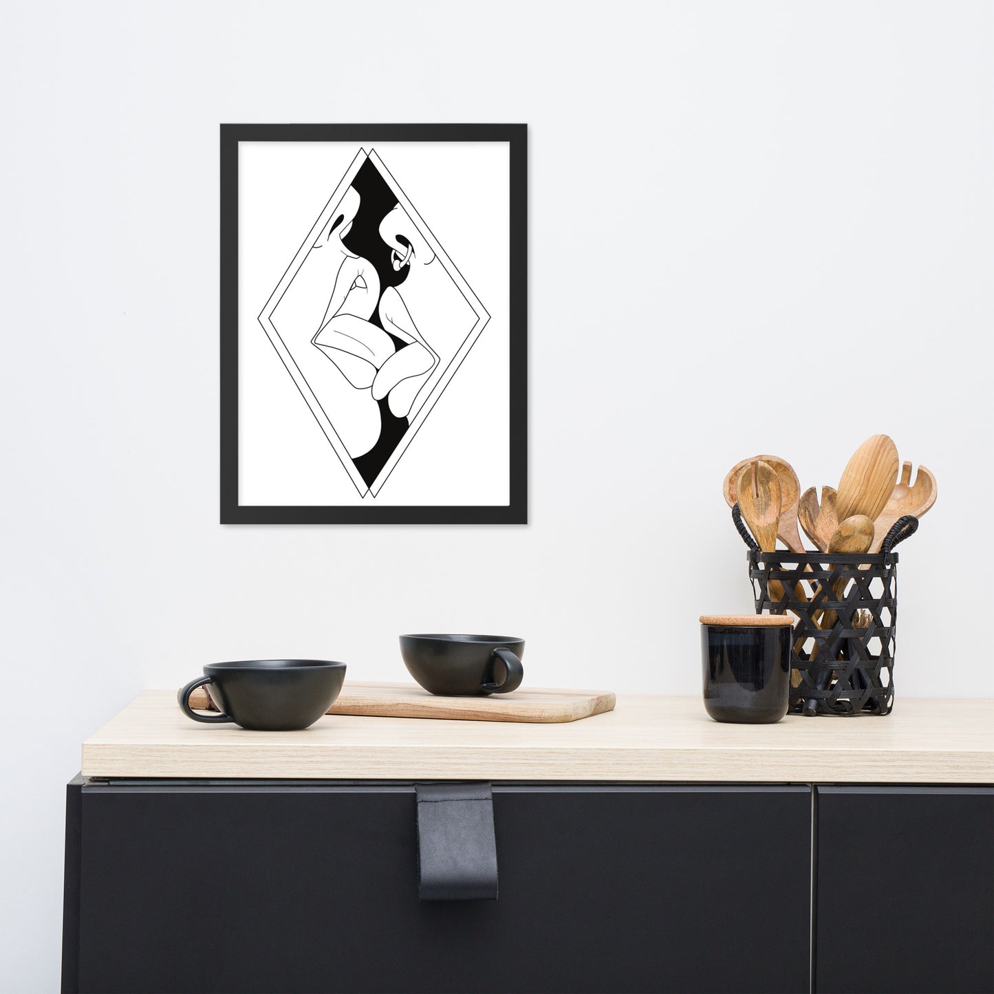 Framed Kiss wall art - Monochrome